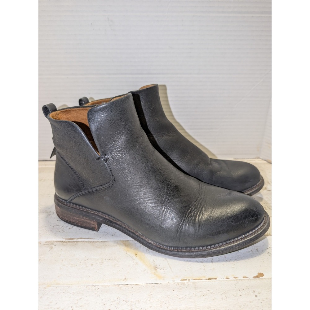 Franco Sarto Hyla Black Leather Ankle Boots Side Zip Stacked Heel Womens 8.5M